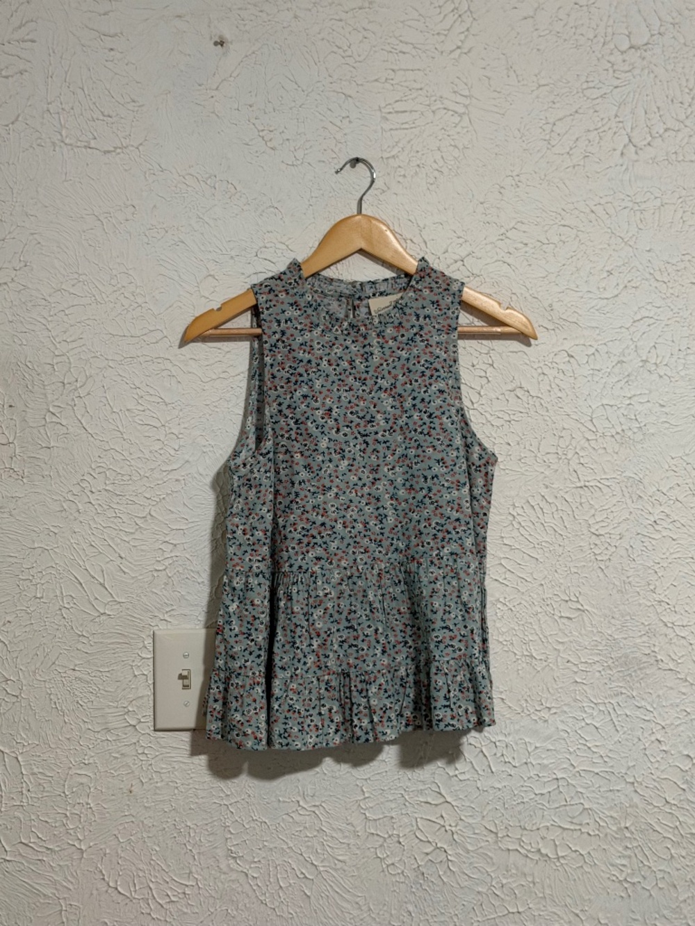 Universal Thread Green Blue Floral Sleeveless Peplum Top XS